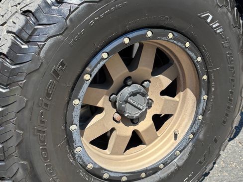 Used 2018 Ford F150 XLT w/ Equipment Group 301A Mid image 13