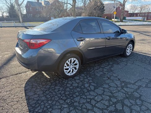 Used 2017 Toyota Corolla LE w/ Body Protection Package image 9