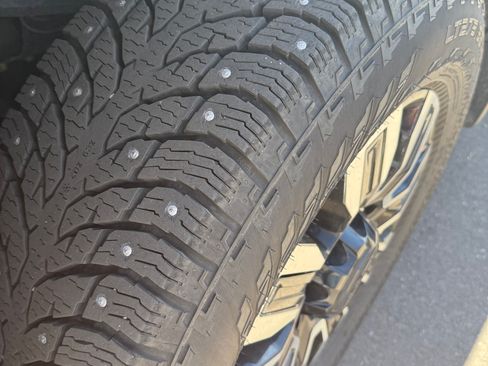 Used 2024 GMC Sierra 3500 Denali Ultimate image 12