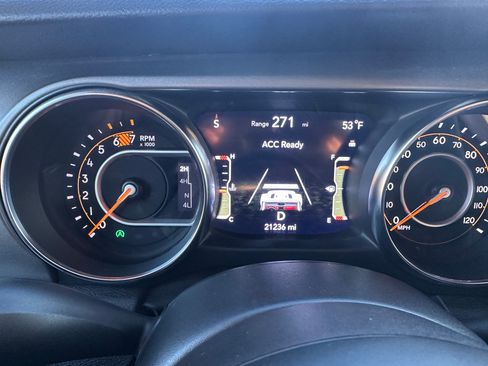 Used 2023 Jeep Wrangler Sport image 10