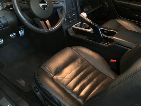 Used 2008 Ford Mustang GT Premium RWD image 9