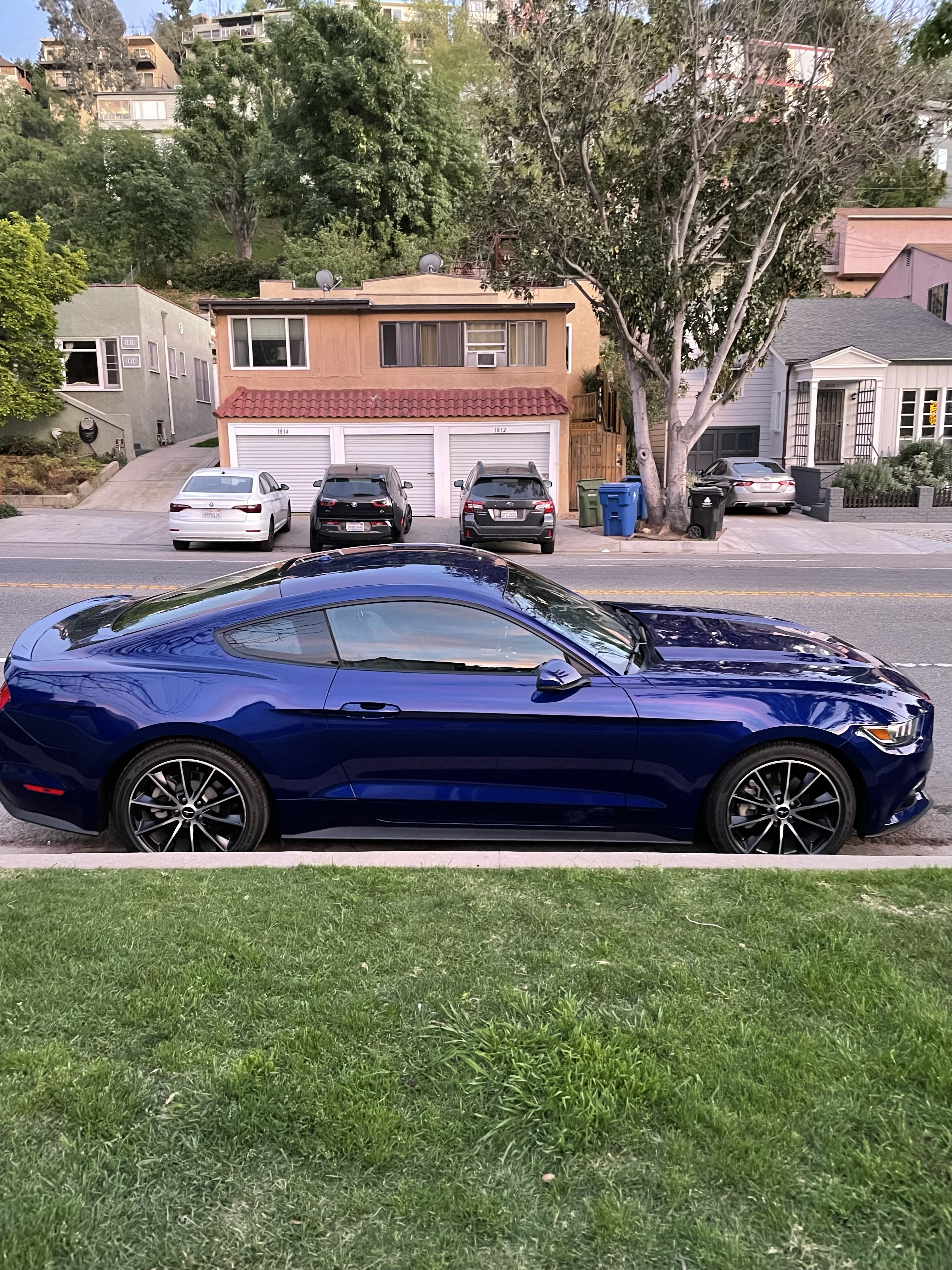 Used 2016 Ford Mustang Premium w/ Wheel & Stripe Package RWD image 8