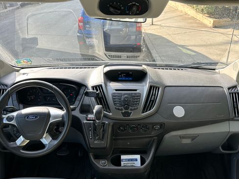 Used 2017 Ford Transit 350 XL image 15