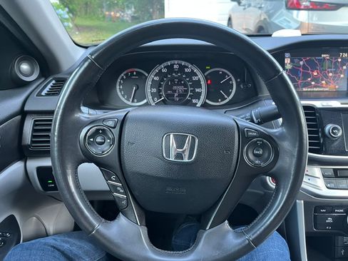 Used 2014 Honda Accord EX-L image 11