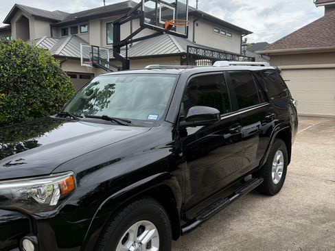 Used 2016 Toyota 4Runner SR5 RWD image 8