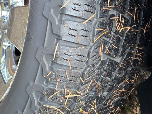 Used 2008 Jeep Grand Cherokee Limited w/ Trailer Tow Group IV image 14