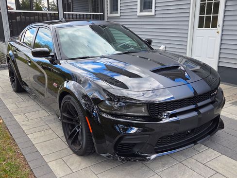 Used 2023 Dodge Charger Scat Pack image 30