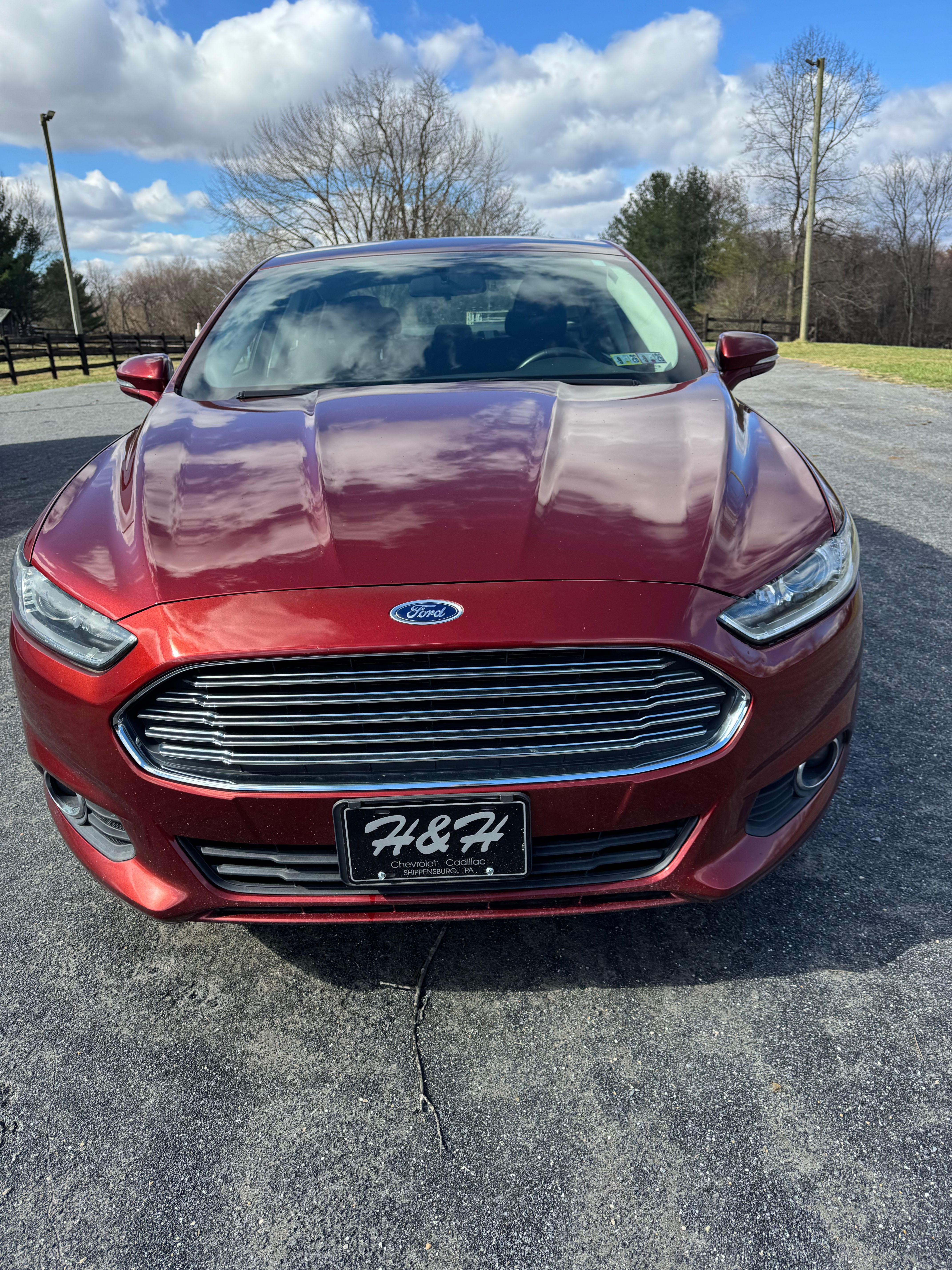 Used 2014 Ford Fusion SE w/ Equipment Group 201A FWD image 10