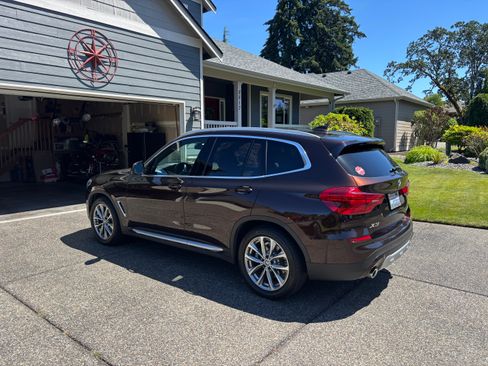 Used 2018 BMW X3 xDrive30i AWD/4WD image 2