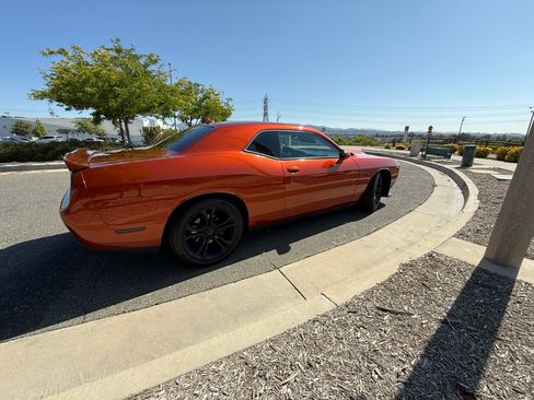 Used 2020 Dodge Challenger GT w/ Plus Package image 17