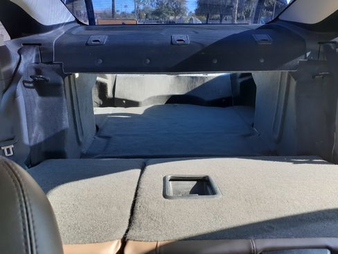 Used 2016 Lincoln MKZ image 18