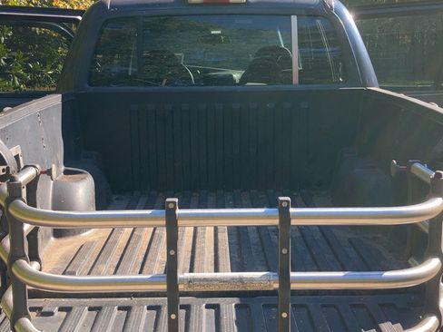 Used 2001 Ford Explorer Sport Trac 4x4 image 8