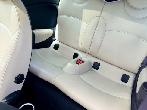 Used 2014 MINI Cooper Clubman S FWD image 10
