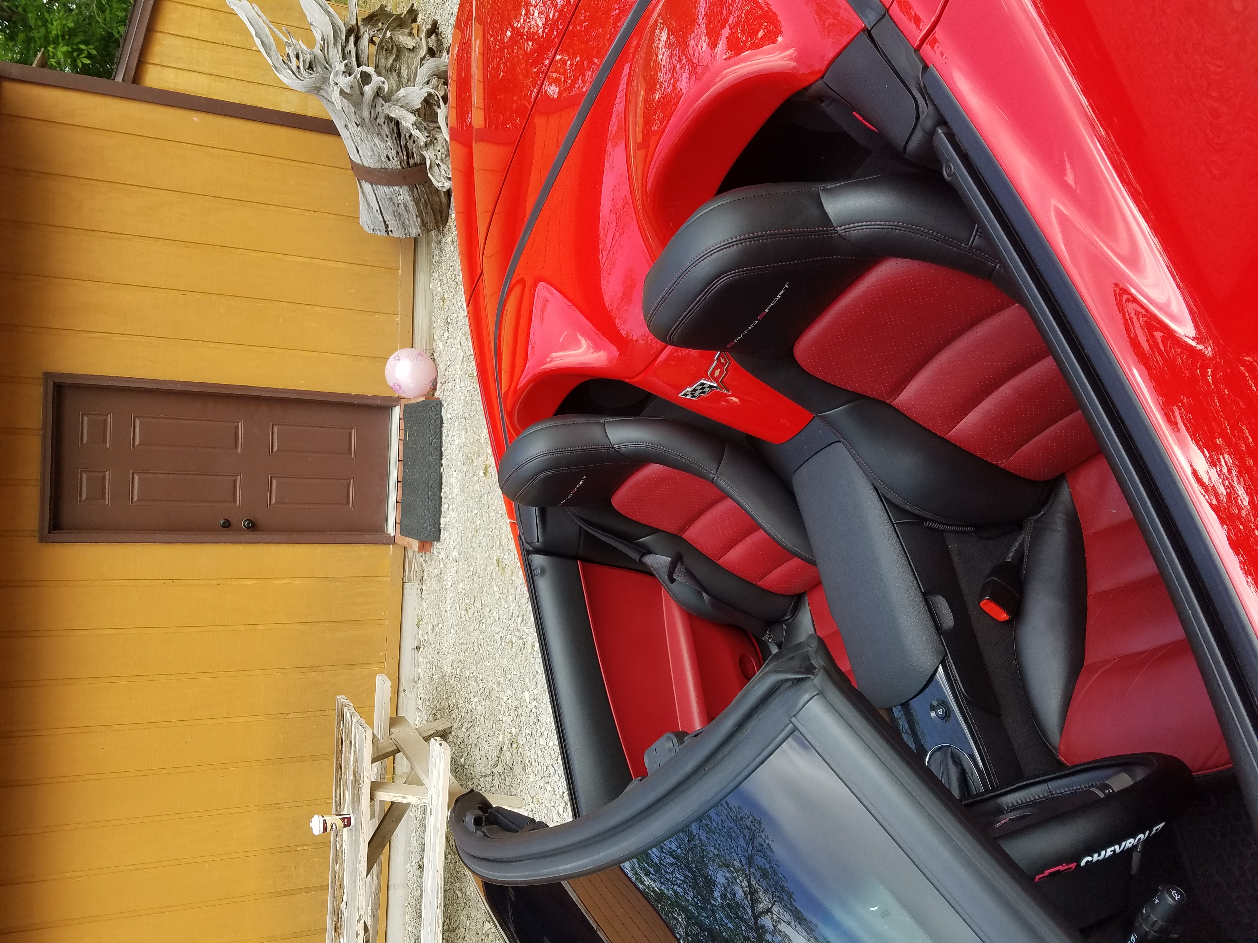 Used 2011 Chevrolet Corvette Grand Sport w/ Preferred Equipment Group RWD image 1