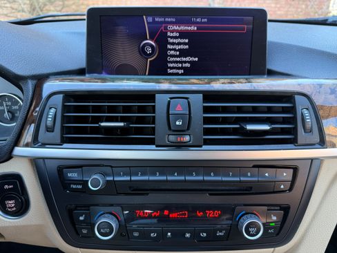 Used 2013 BMW 335i xDrive Sedan image 11