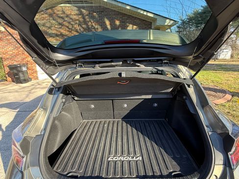 Used 2019 Toyota Corolla XSE image 12