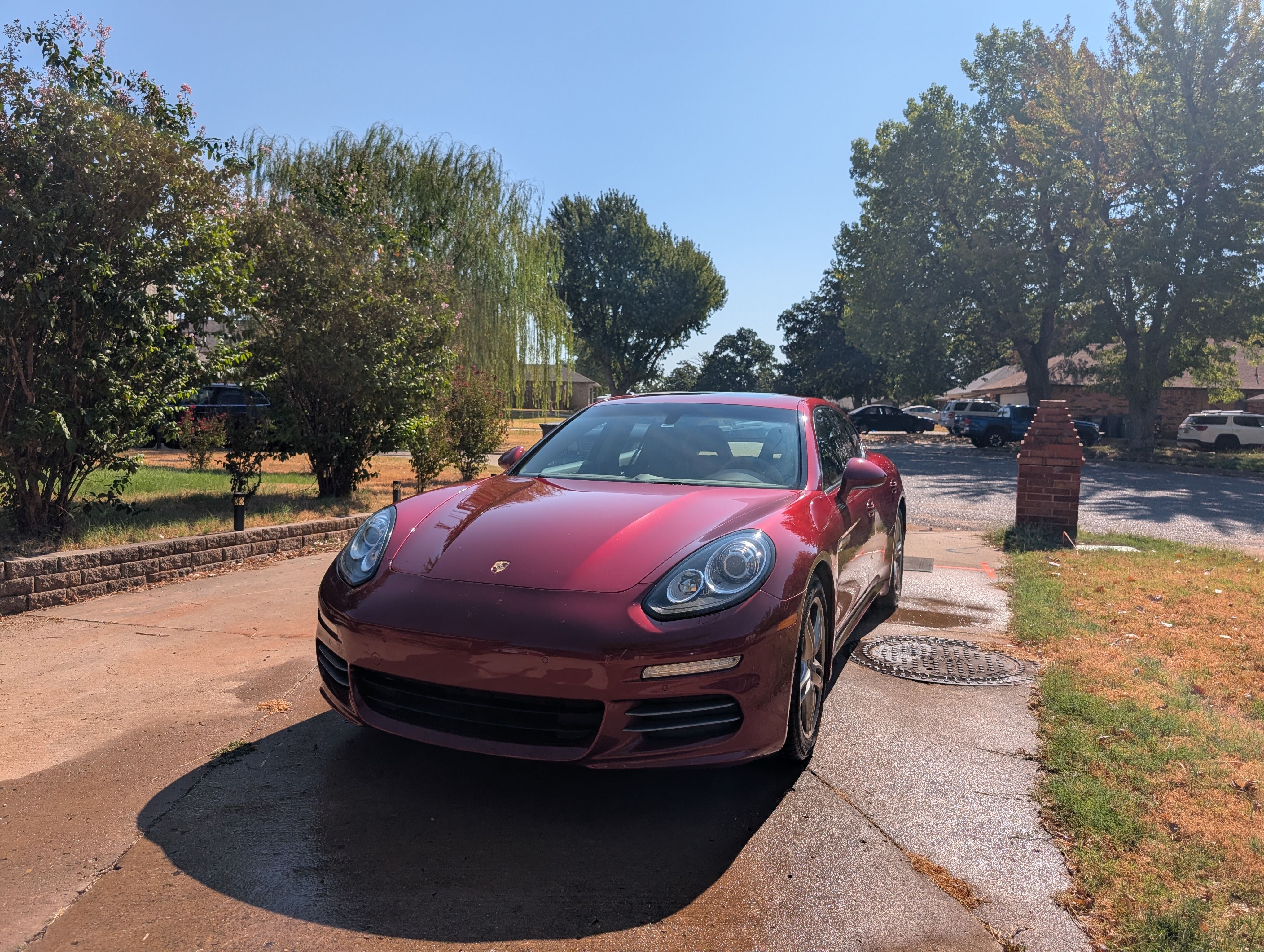 Used 2014 Porsche Panamera 4 AWD/4WD image 6