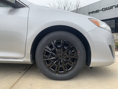 Used 2014 Toyota Camry LE FWD image 9