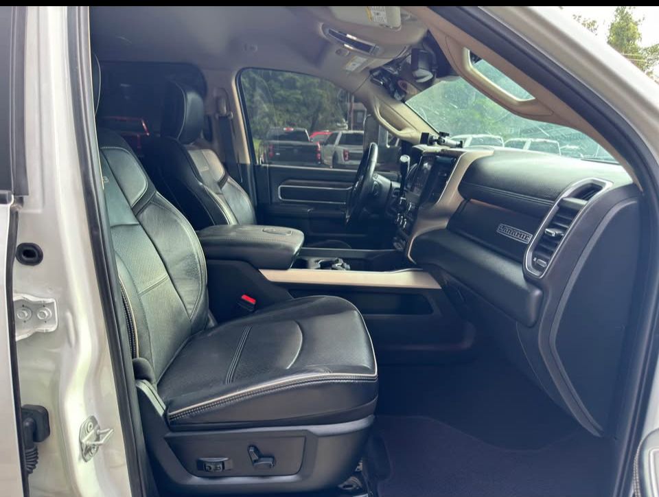 Used 2019 RAM 3500 Laramie AWD/4WD image 8