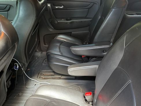 Used 2014 GMC Acadia SLT AWD/4WD image 14