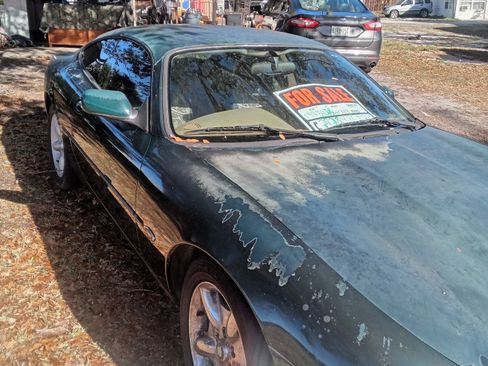 Used 1997 Jaguar XK8 Coupe image 2