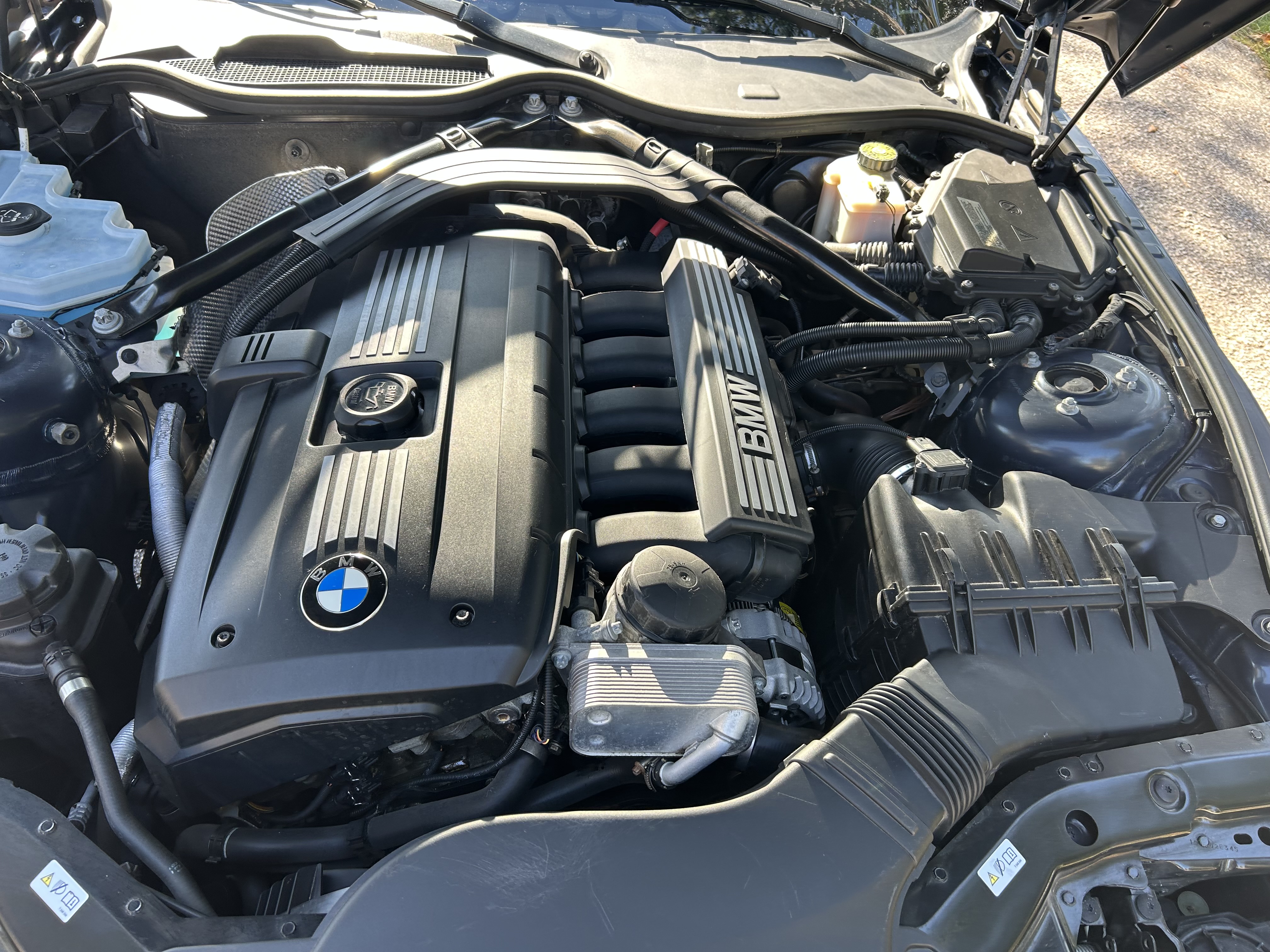 Used 2011 BMW Z4 sDrive30i RWD image 14