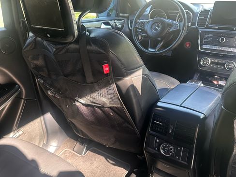 Used 2017 Mercedes-Benz GLS 550 4MATIC image 14