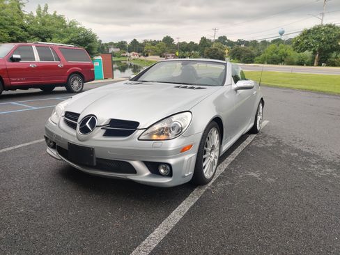 Used 2007 Mercedes-Benz SLK 55 AMG image 19