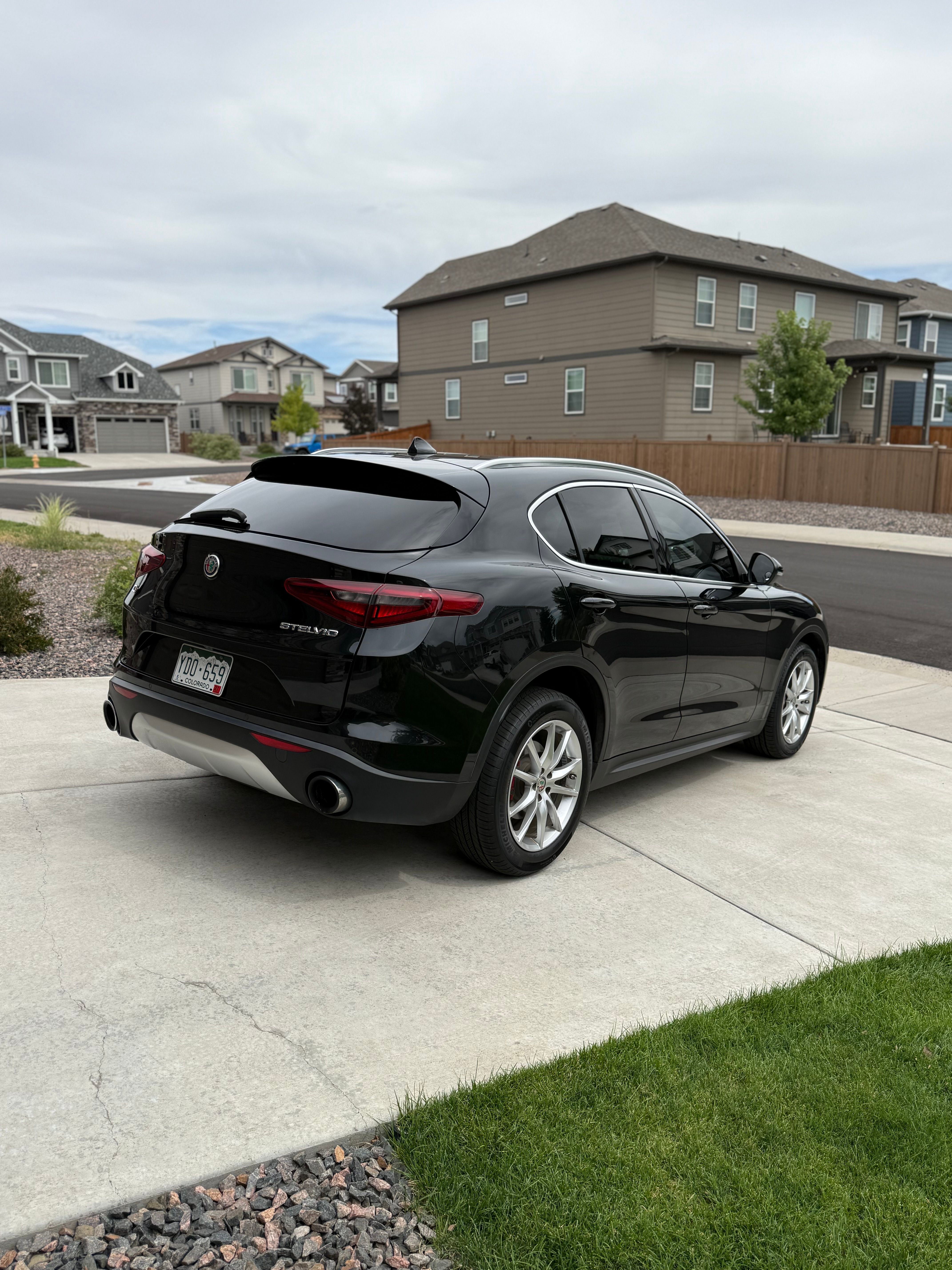 Used 2018 Alfa Romeo Stelvio Ti AWD/4WD image 20