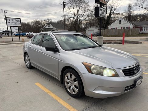 Used 2009 Honda Accord EX-L image 9