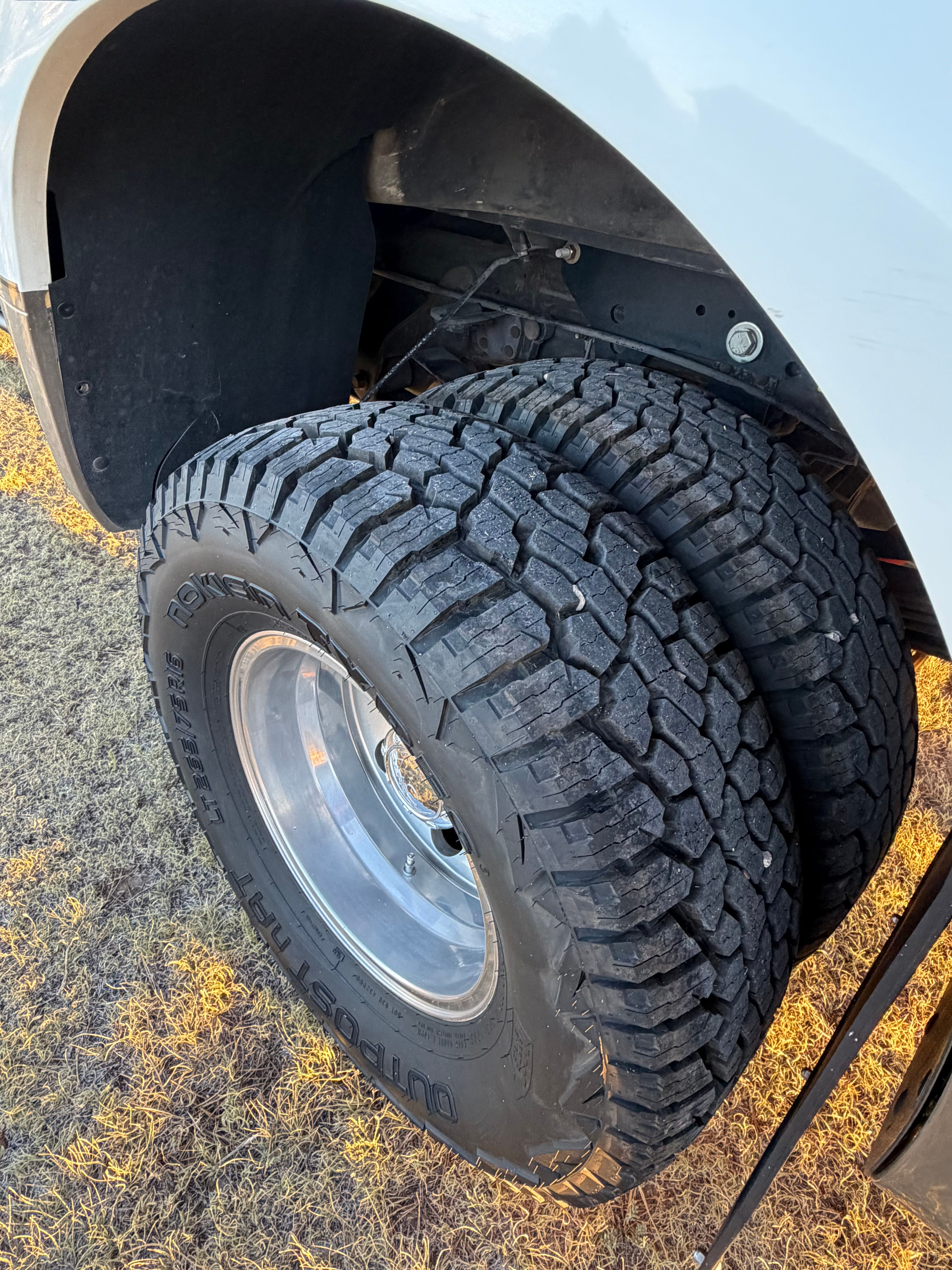 Used 2002 Ford F350 4x4 Crew Cab DRW Super Duty image 13