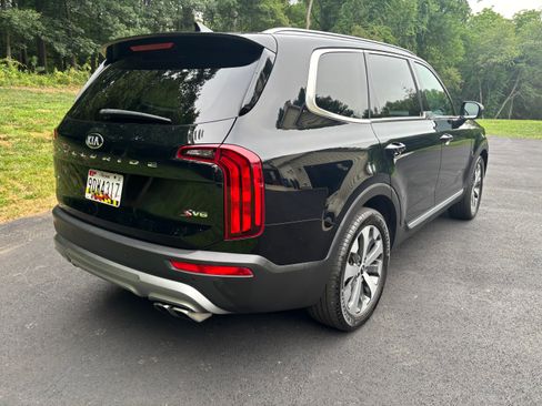 Used 2020 Kia Telluride S AWD/4WD image 6