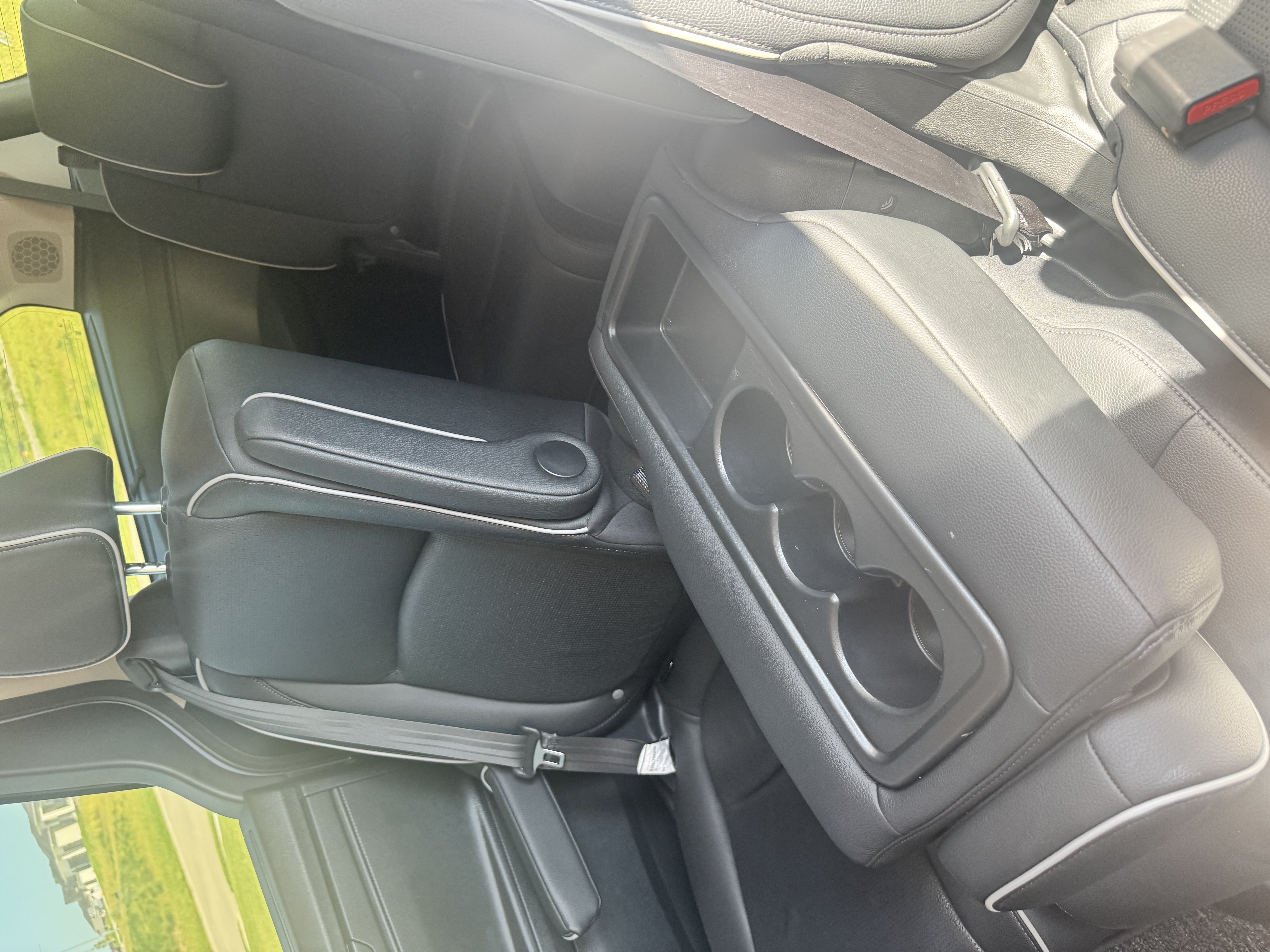 Used 2026 Honda Odyssey Elite image 5