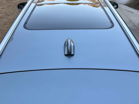 Used 2020 Volvo V90 T6 Cross Country image 13