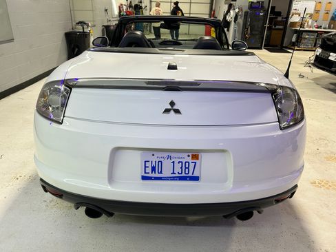 Used 2011 Mitsubishi Eclipse GS image 4