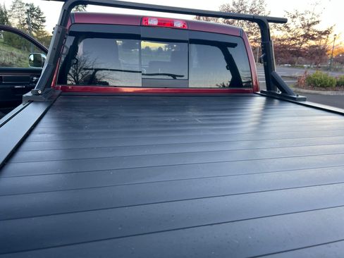 Used 2017 RAM 2500 Laramie image 10