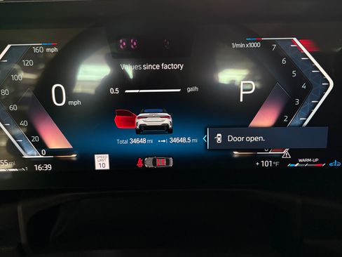 Used 2024 BMW 430i Convertible w/ M Sport Package RWD image 1