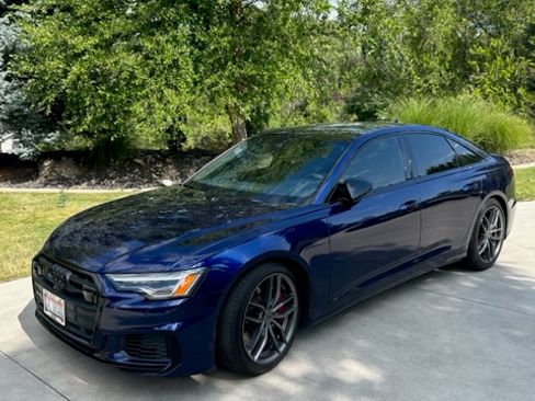 Used 2021 Audi S6 Premium Plus w/ S Sport Package image 1