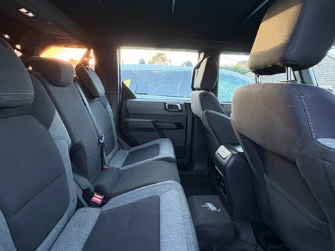 Used 2022 Ford Bronco 4-Door AWD/4WD image 5