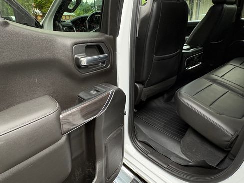 Used 2019 Chevrolet Silverado 1500 LTZ w/ LTZ Plus Package AWD/4WD image 30