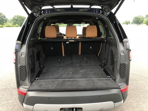 Used 2019 Land Rover Discovery HSE Luxury image 23