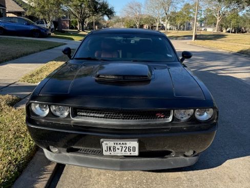 Used 2013 Dodge Challenger R/T Plus image 5