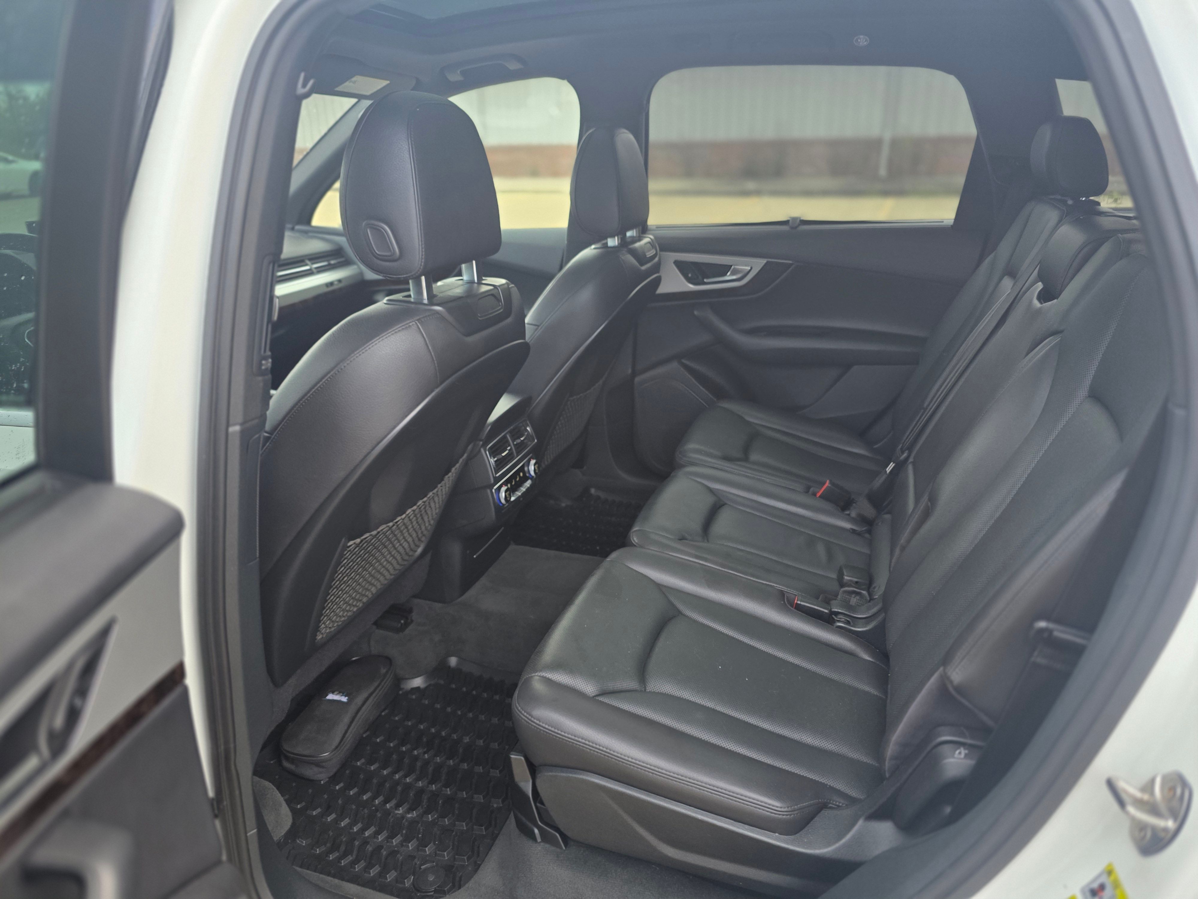 Used 2017 Audi Q7 2.0T Premium Plus AWD/4WD image 20