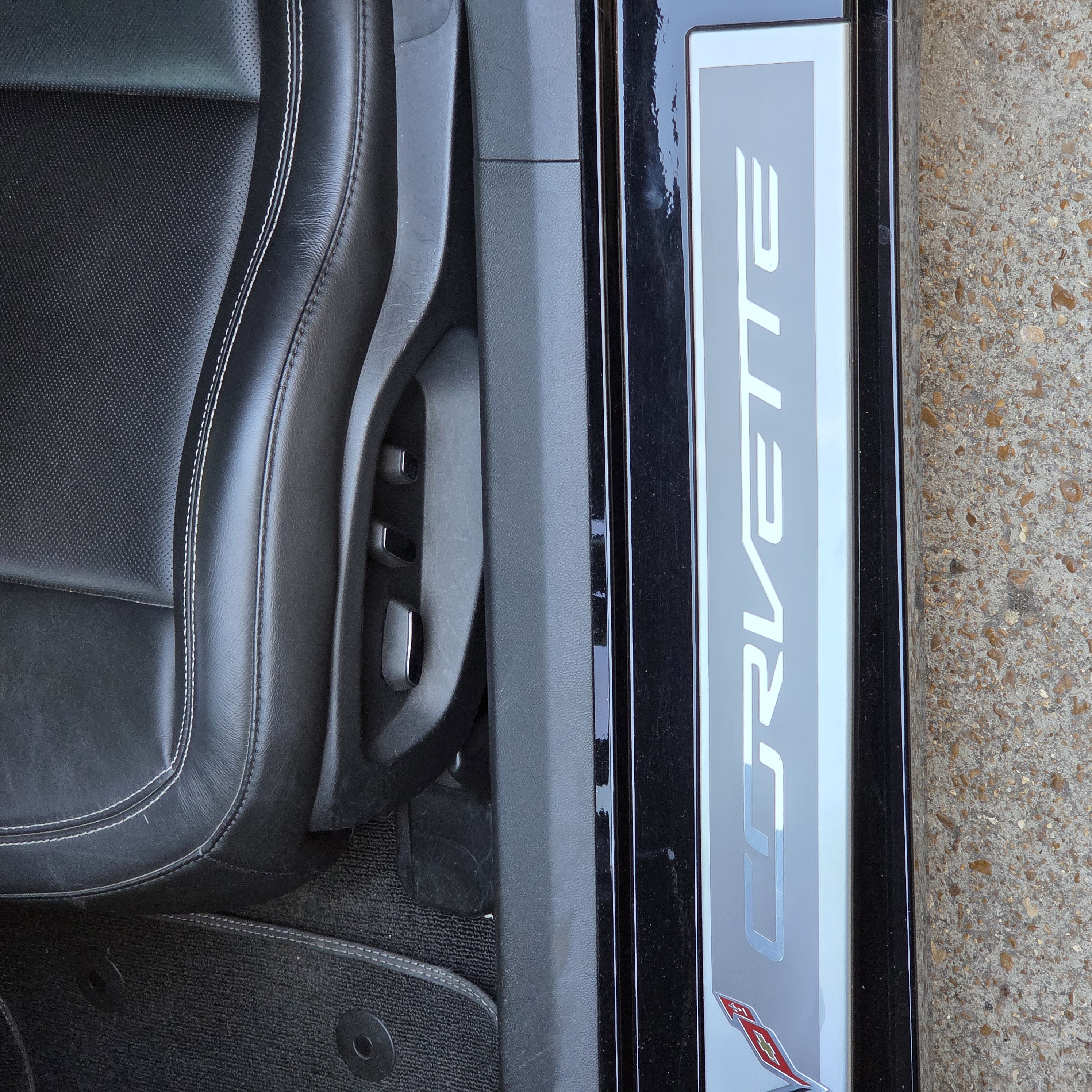 Used 2015 Chevrolet Corvette Z06 w/ 2LZ Preferred Equipment Group RWD image 12