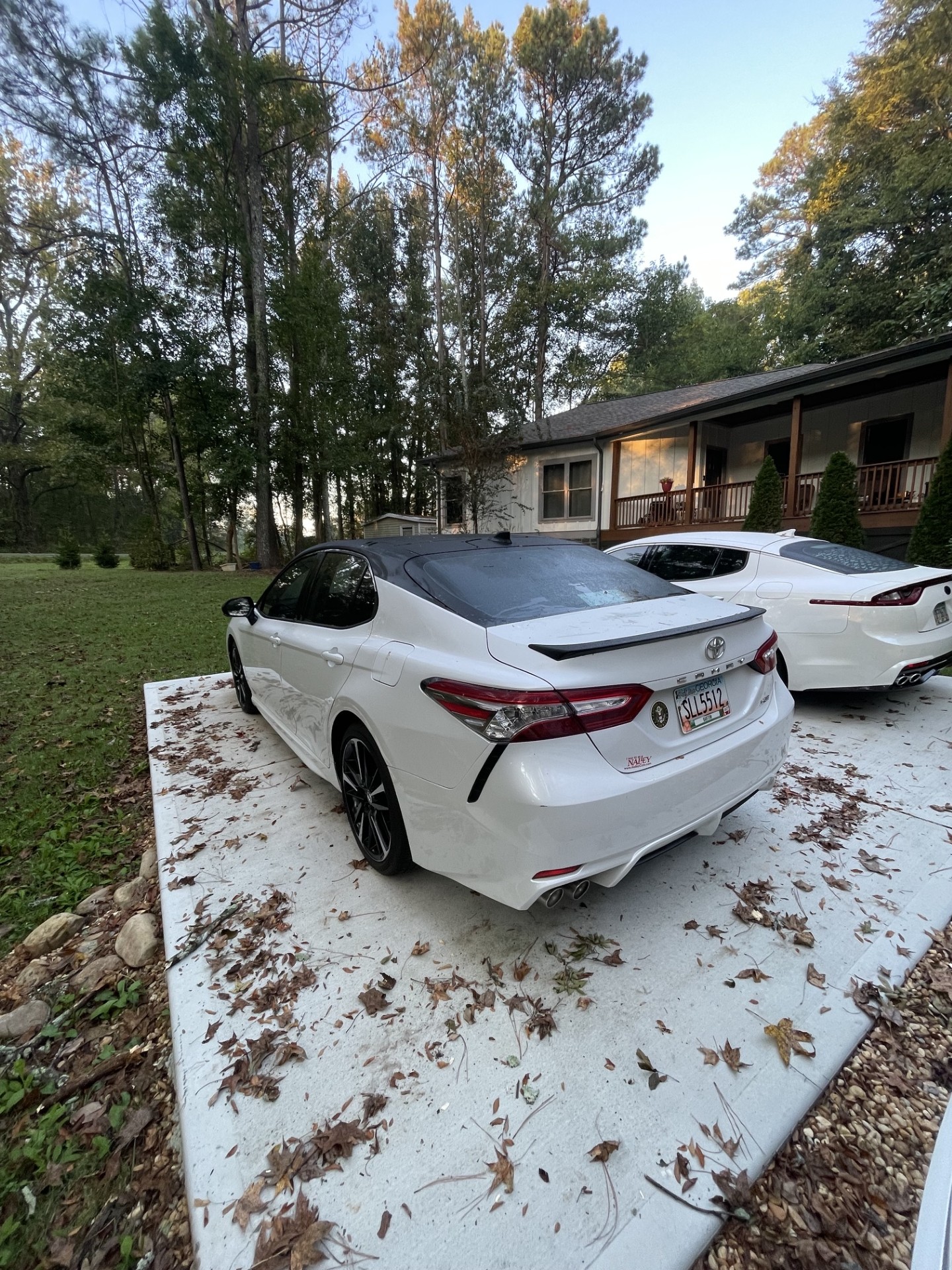 Used 2019 Toyota Camry XSE FWD image 5