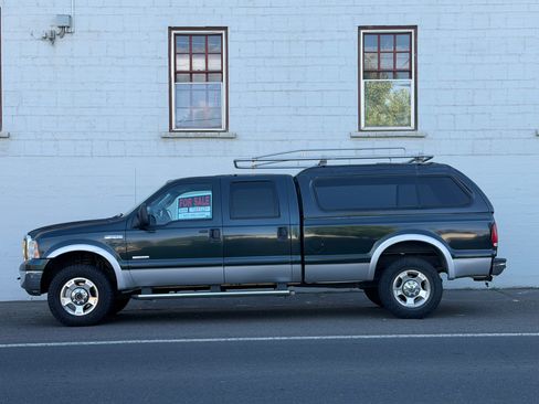 Used 2007 Ford F250 4x4 Crew Cab Super Duty image 2