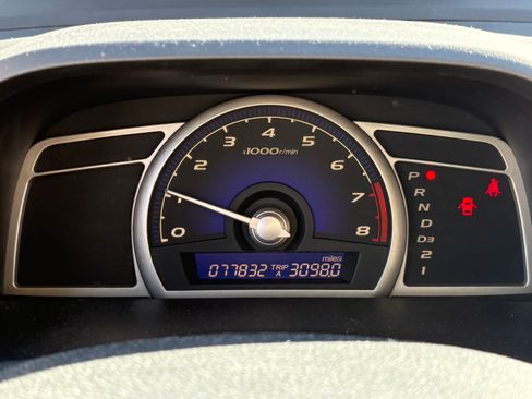 Used 2010 Honda Civic LX image 14