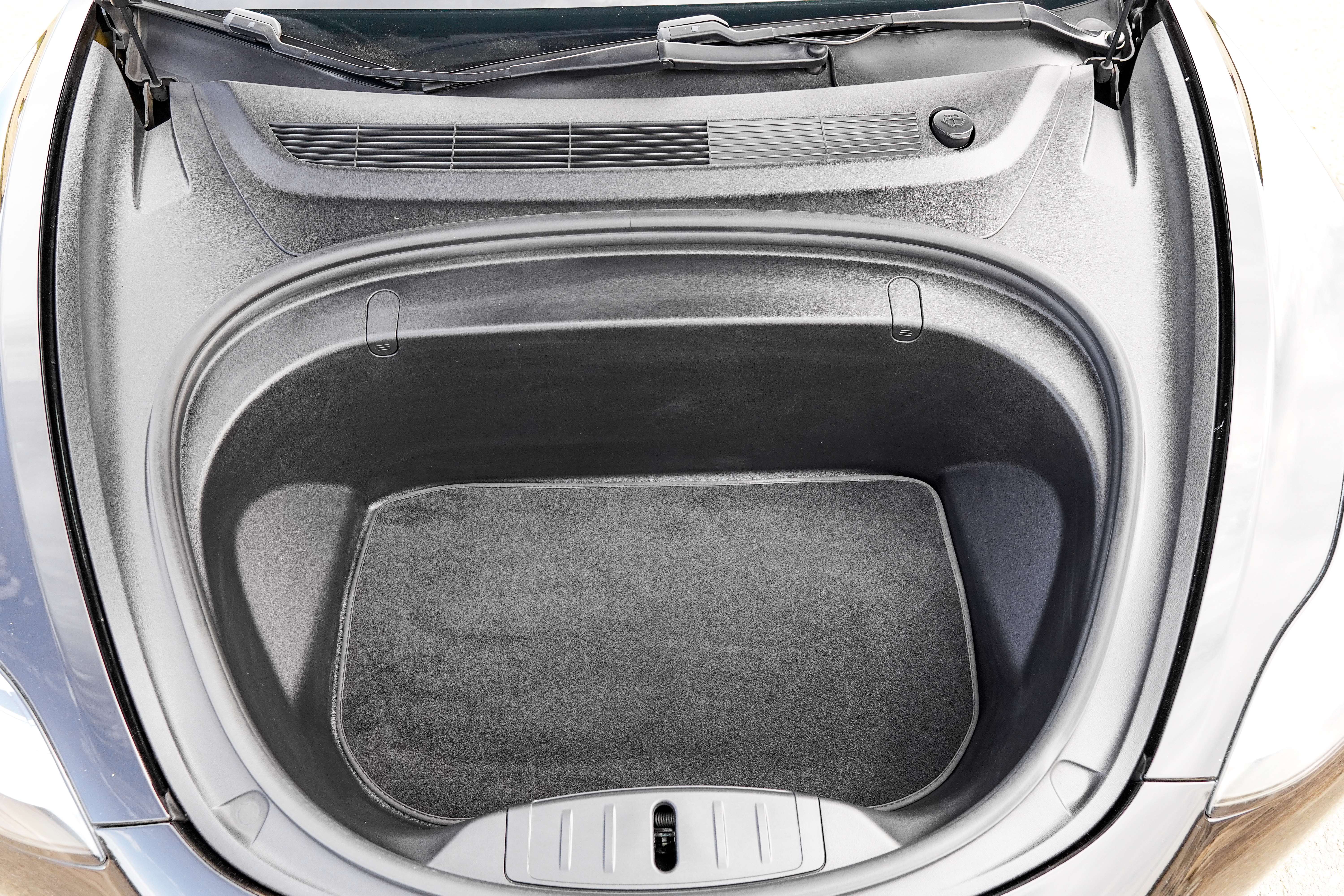 Used 2019 Tesla Model 3 Long Range RWD image 16