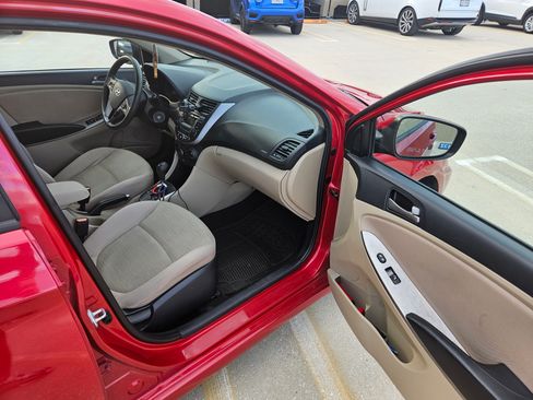 Used 2017 Hyundai Accent Value Edition image 10