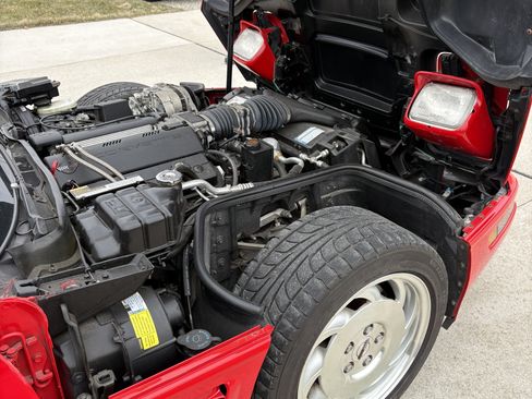Used 1996 Chevrolet Corvette Convertible image 8